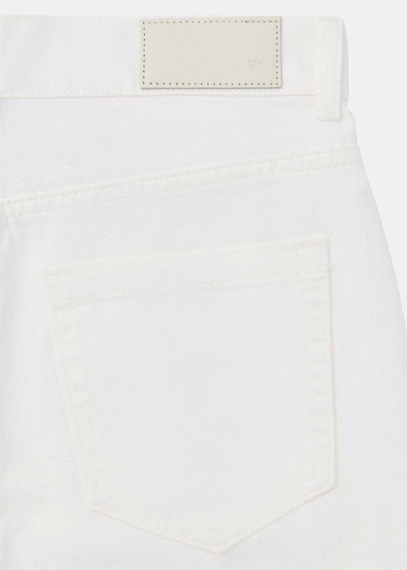 Authentic Barrel Leg Jean