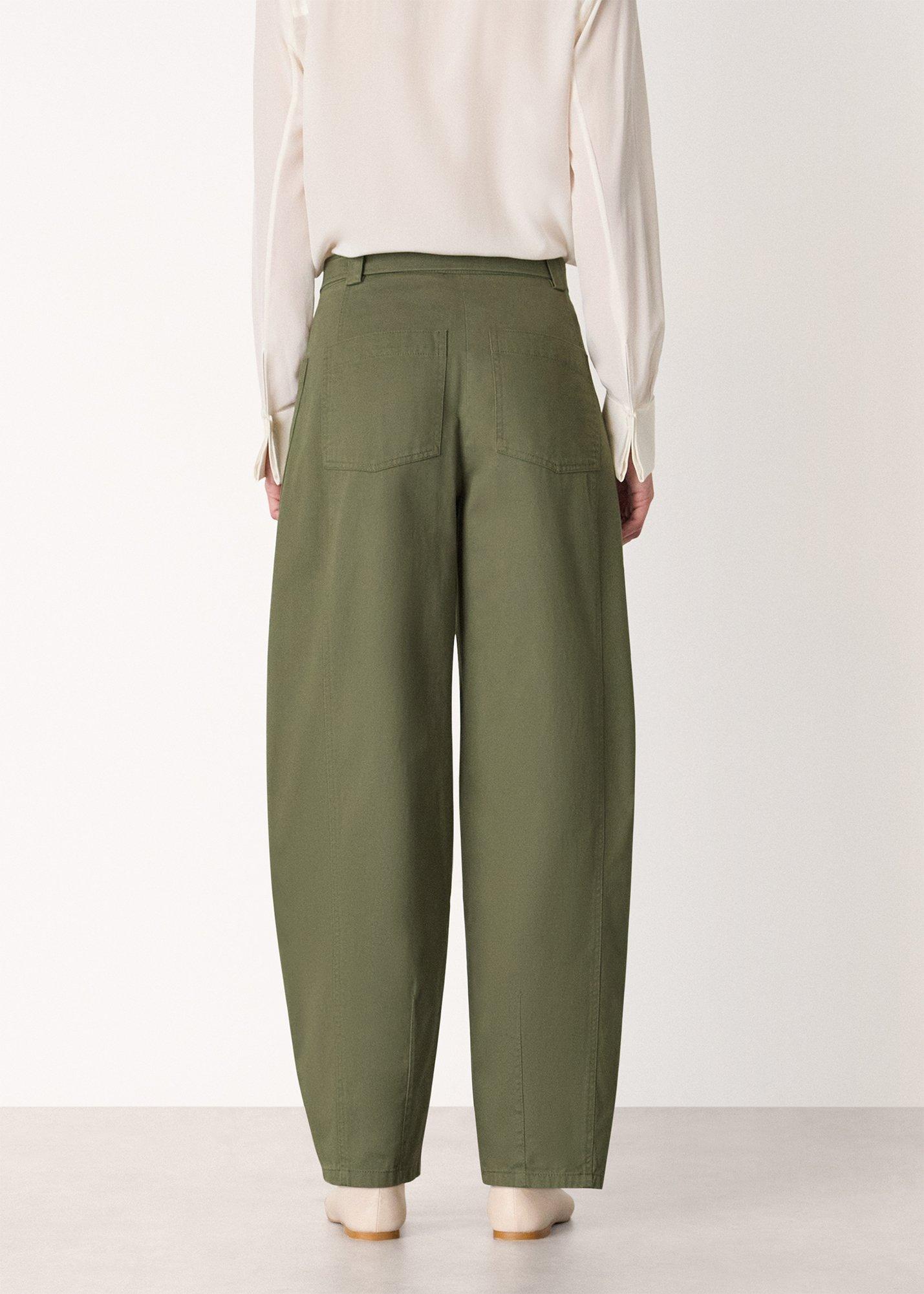 Belted Cotton Barrel Trouser
