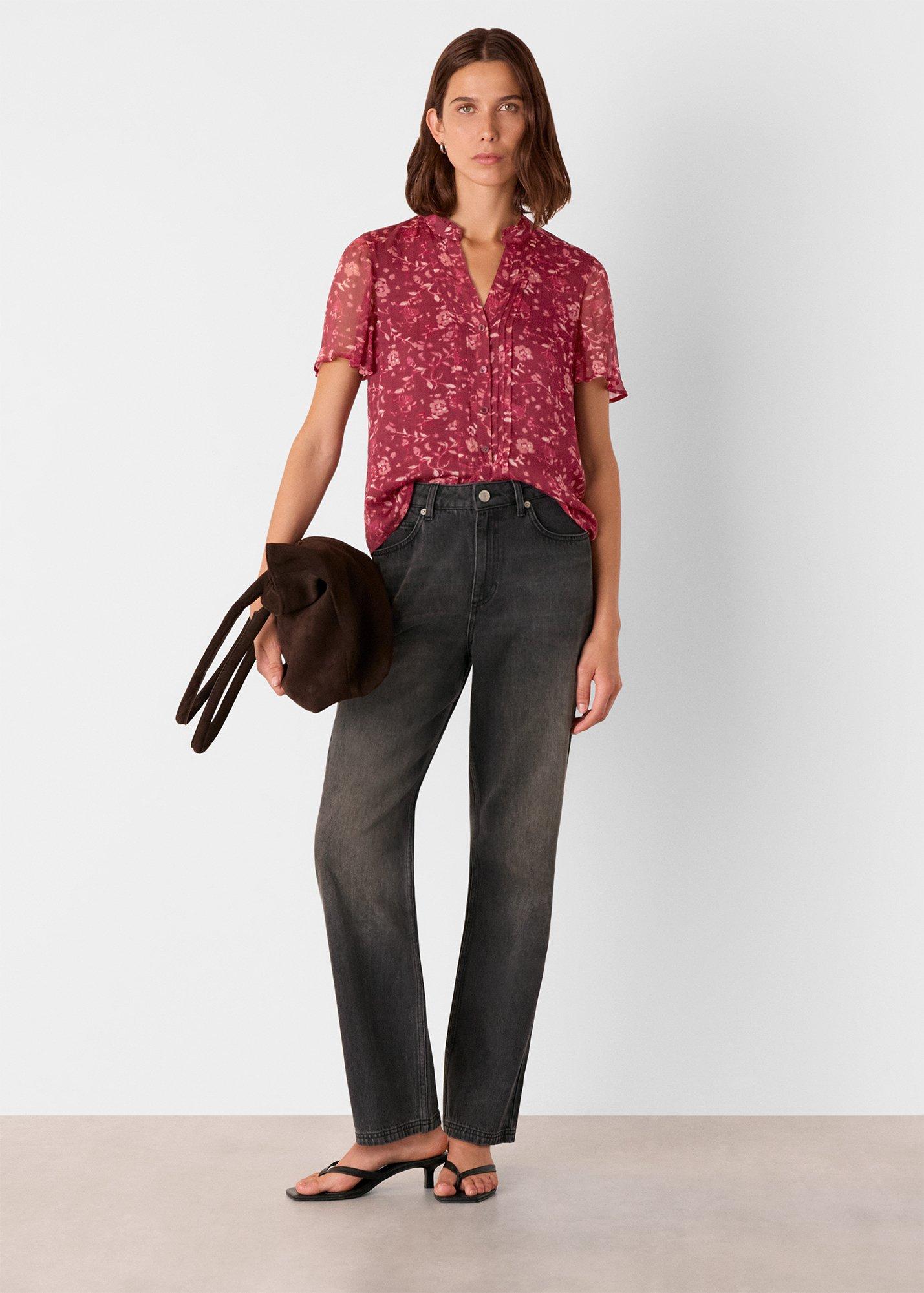 Ditsy Floral V Neck Blouse