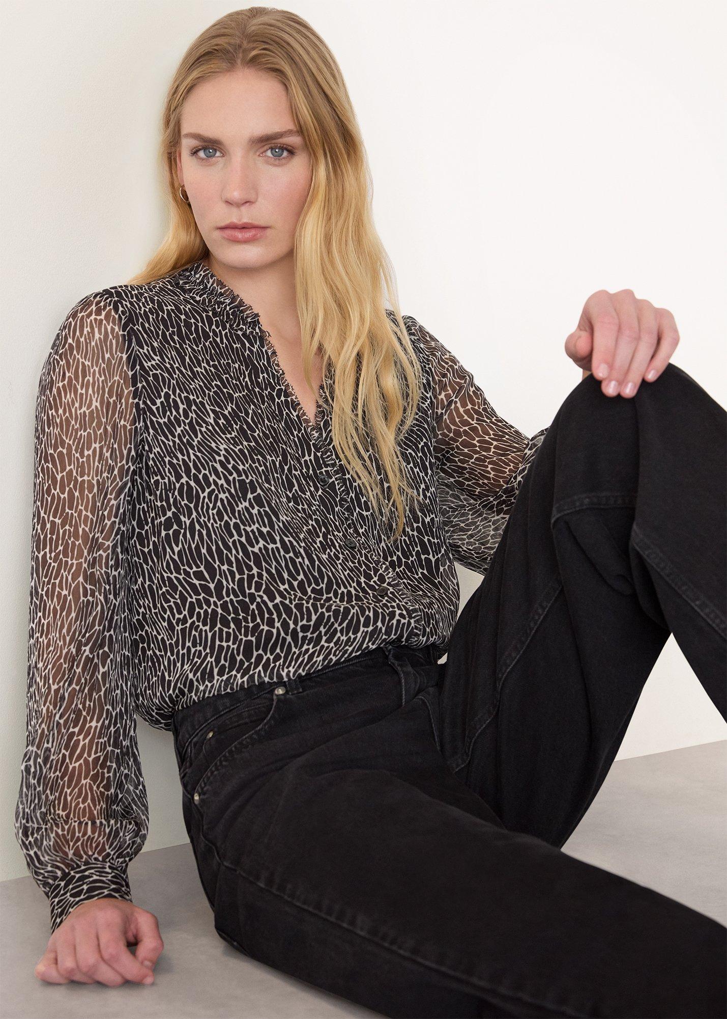 Dragonfly Long Sleeve Blouse