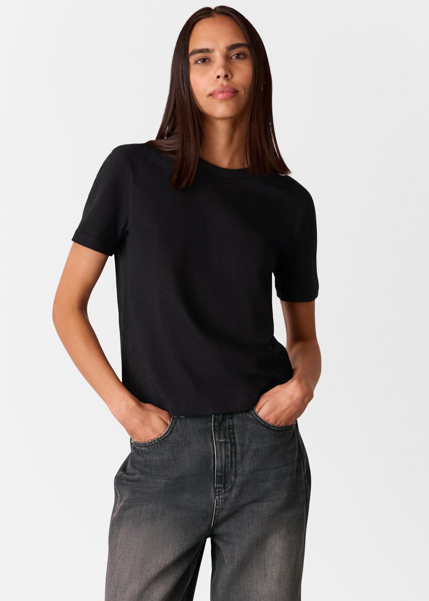 Black Emily Ultimate T-Shirt