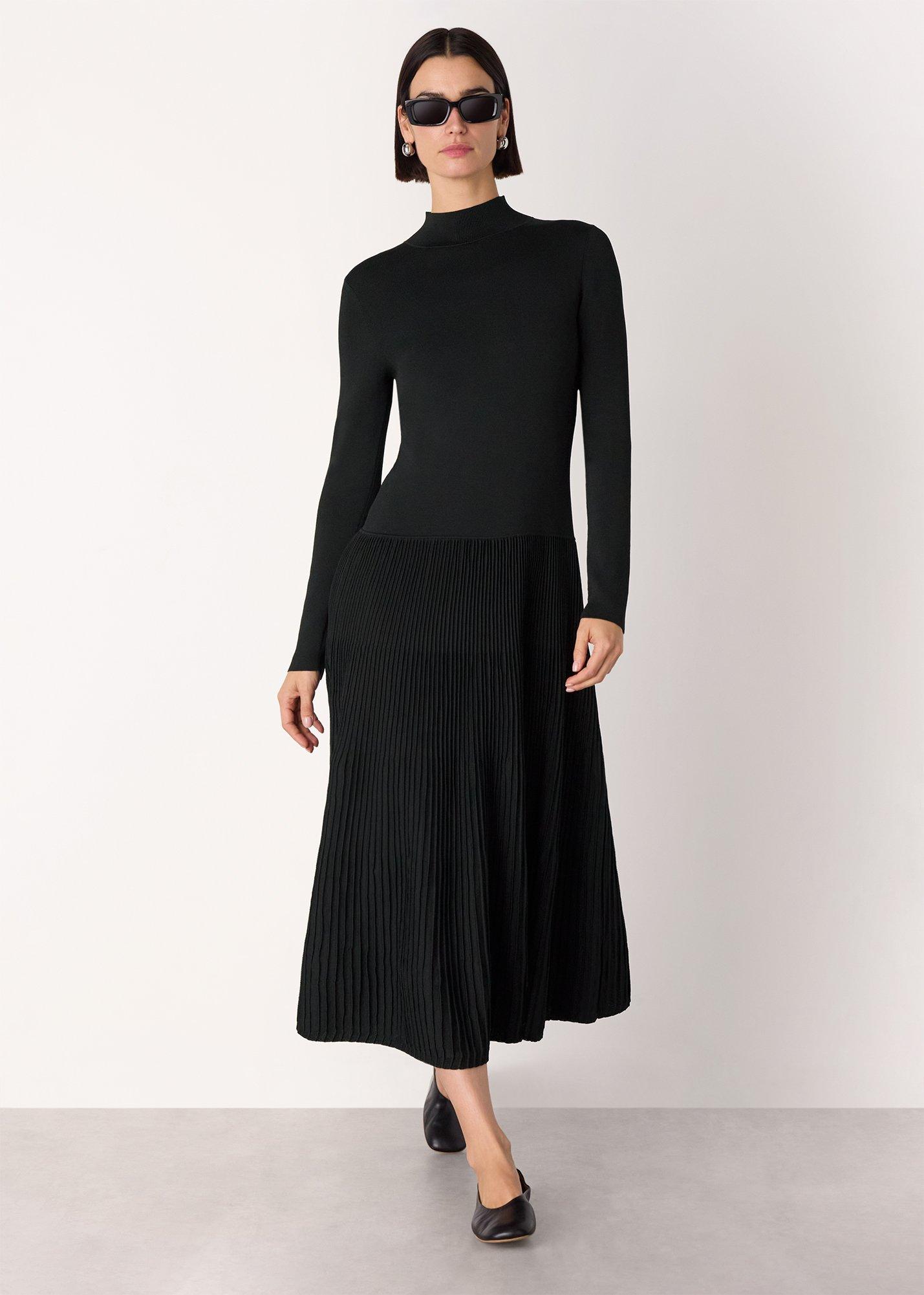 Black Funnel Neck Pleated Knit Dress