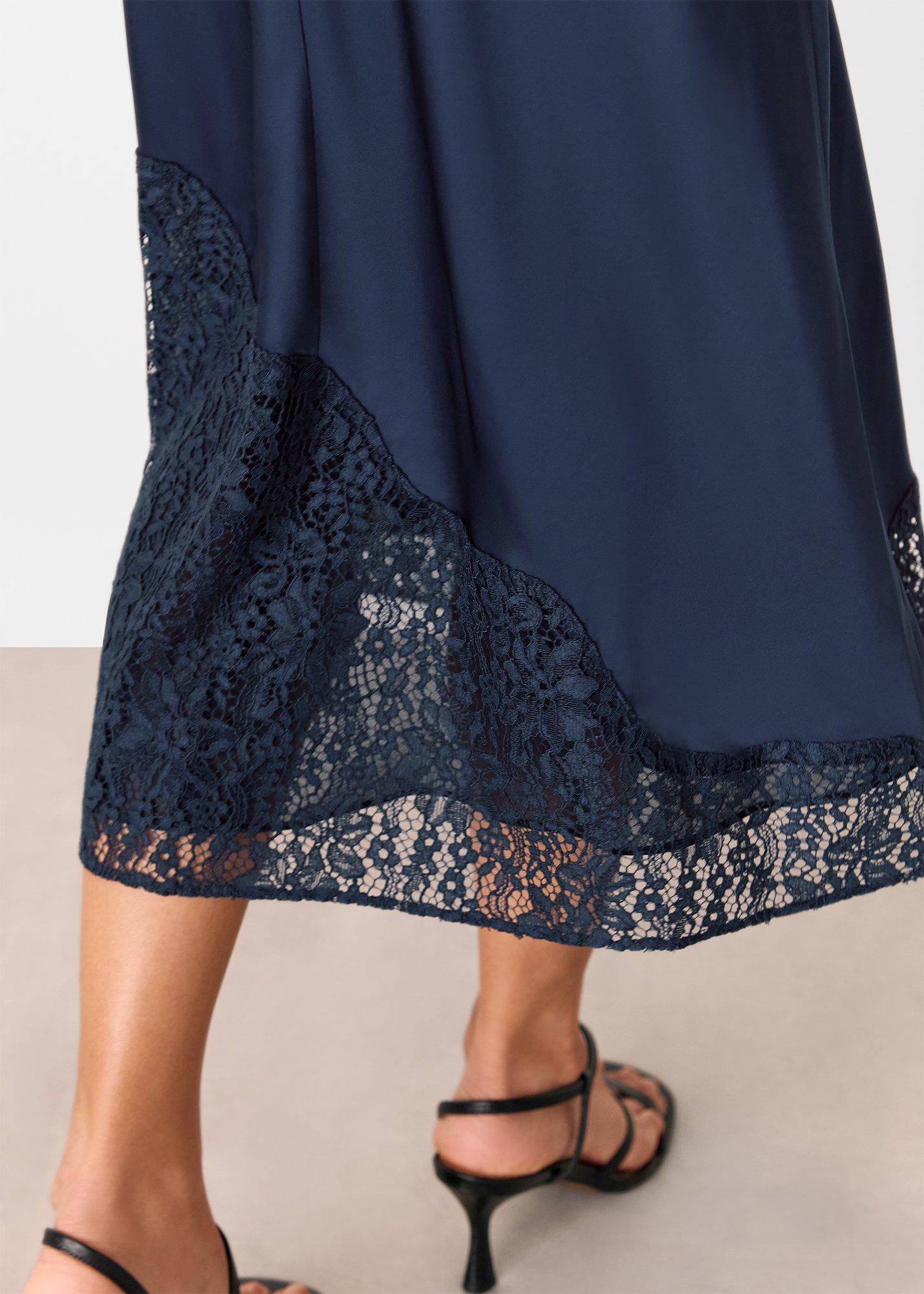 Lace Insert Midi Dress