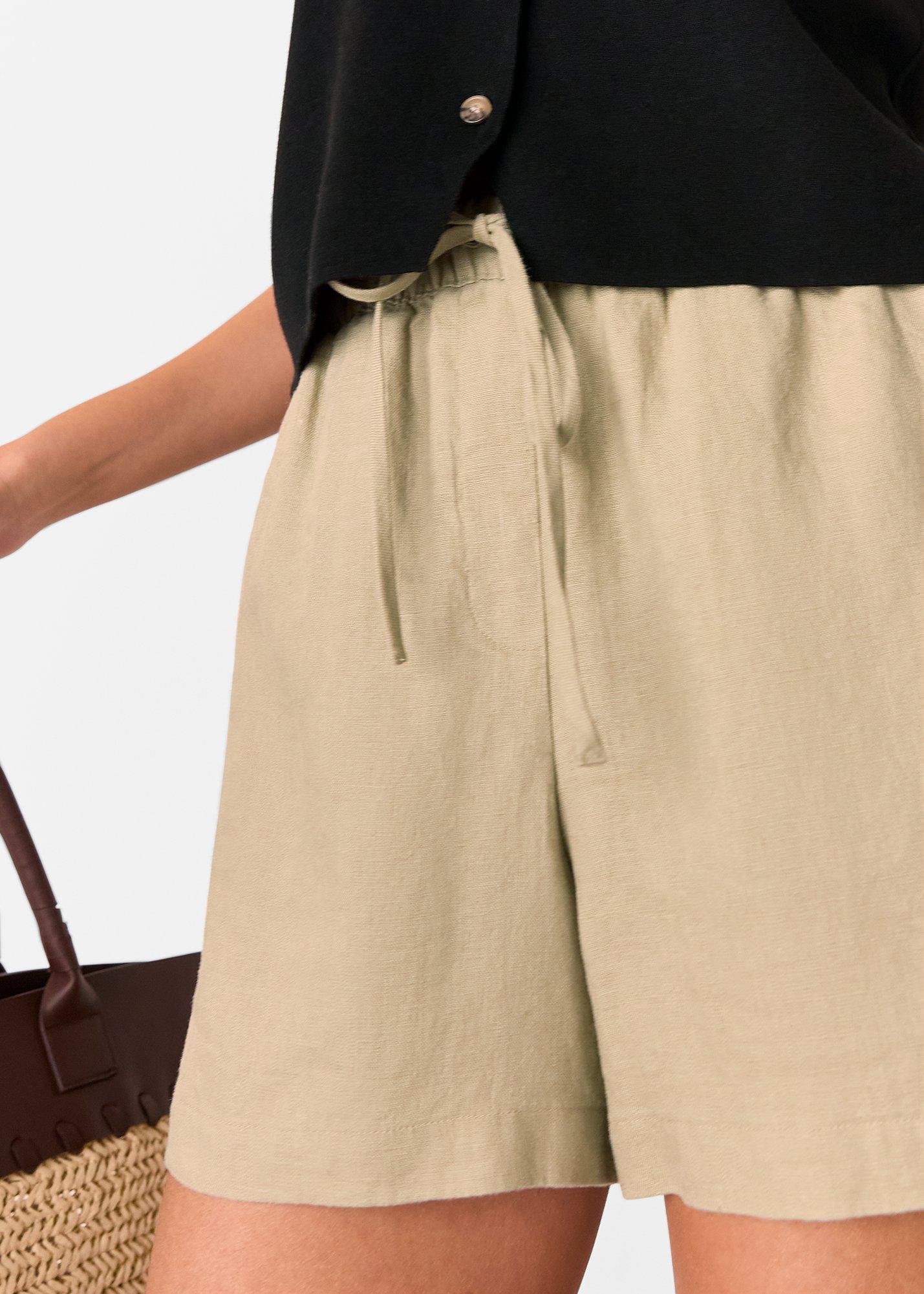Linen Elasticated Short