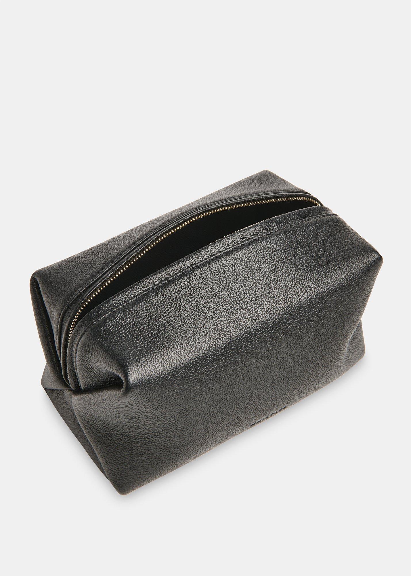 Ria Leather Zip Pouch