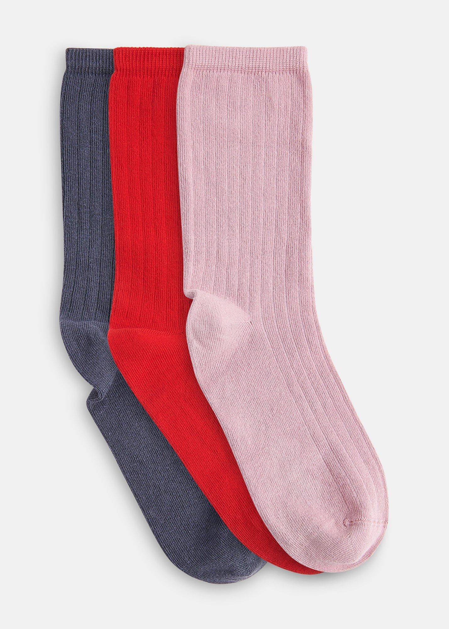 Red Ribbed Socks Set of 3