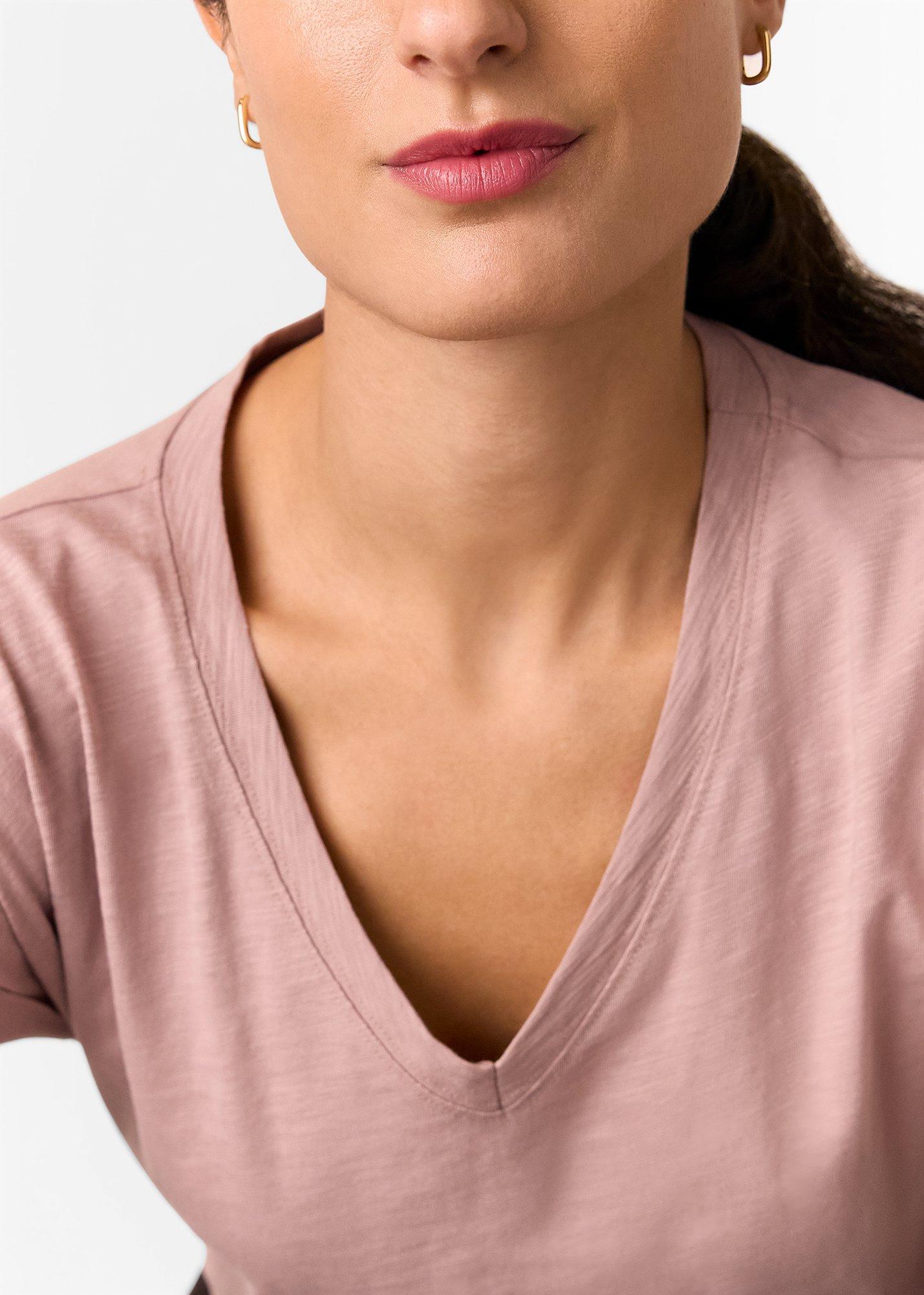 Willa V-Neck Cap Sleeve Tee