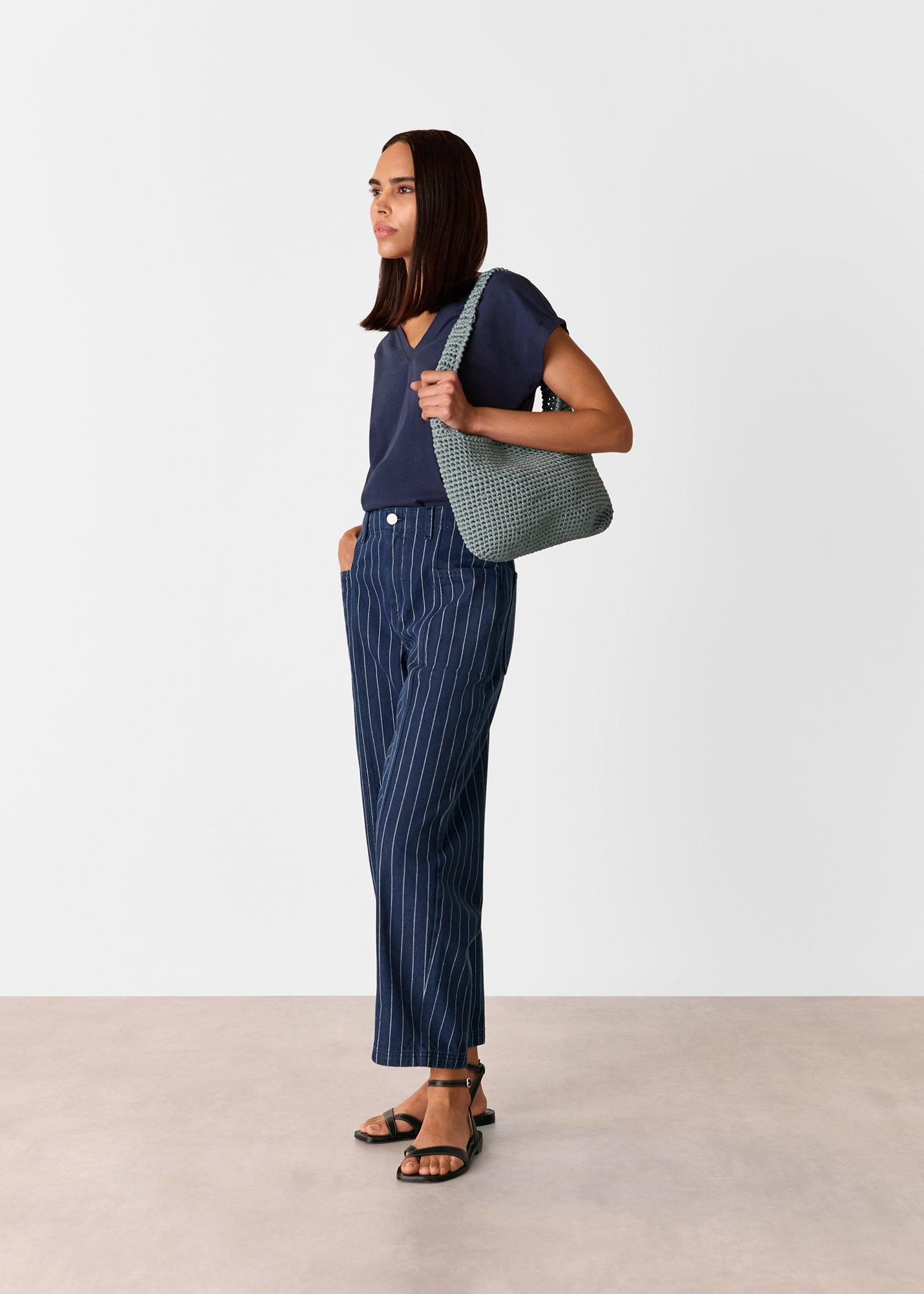 Willa V-Neck Cap Sleeve Tee