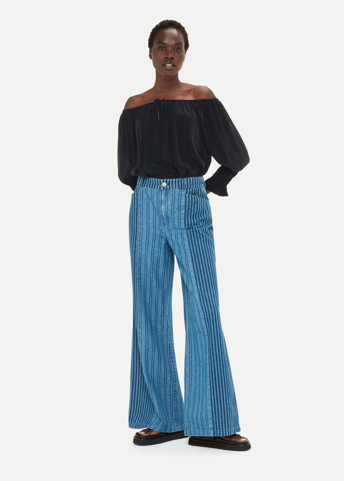 Black Winoa Off Shoulder Top