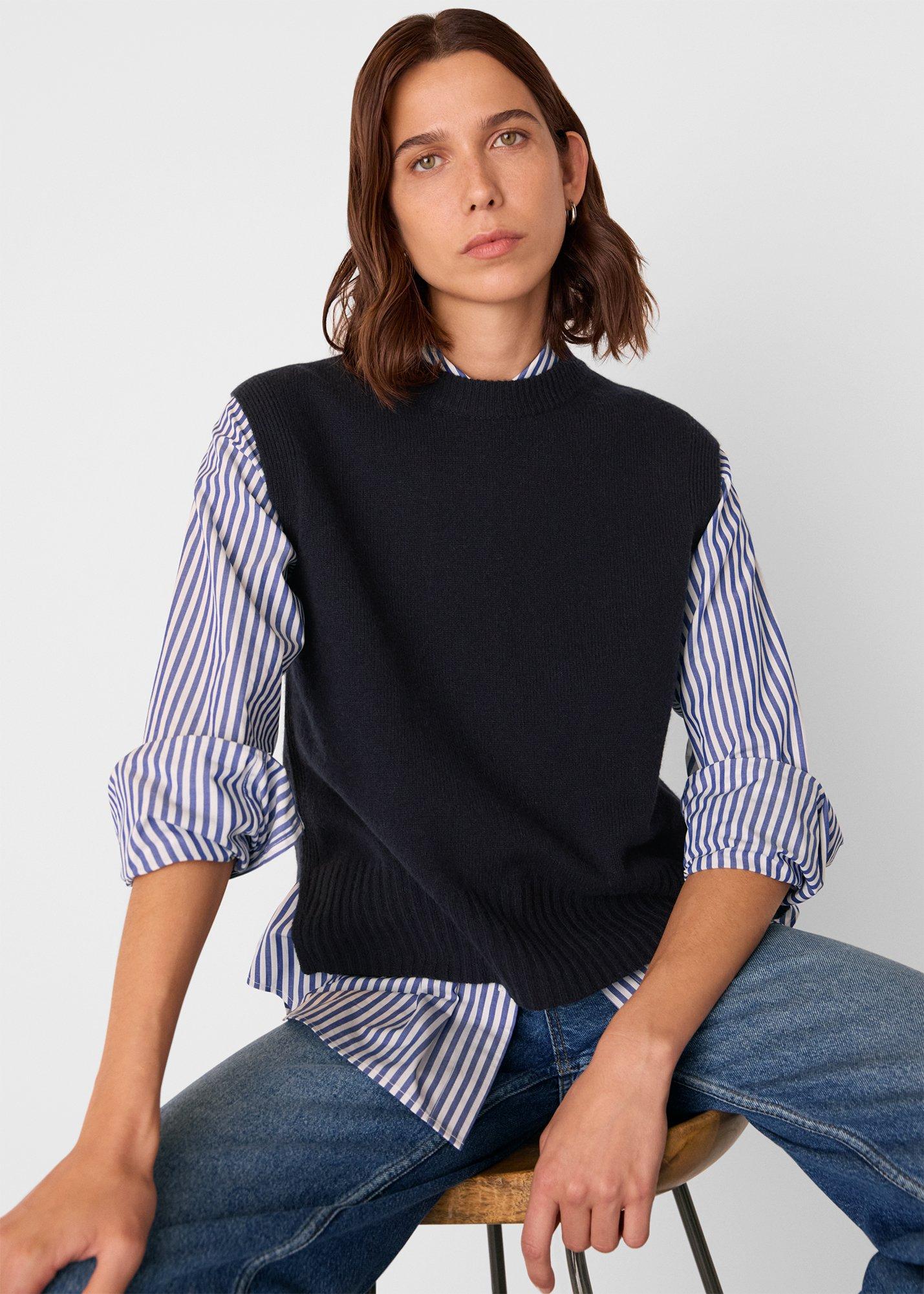 Navy Wool Sleeveless Sweater Vest