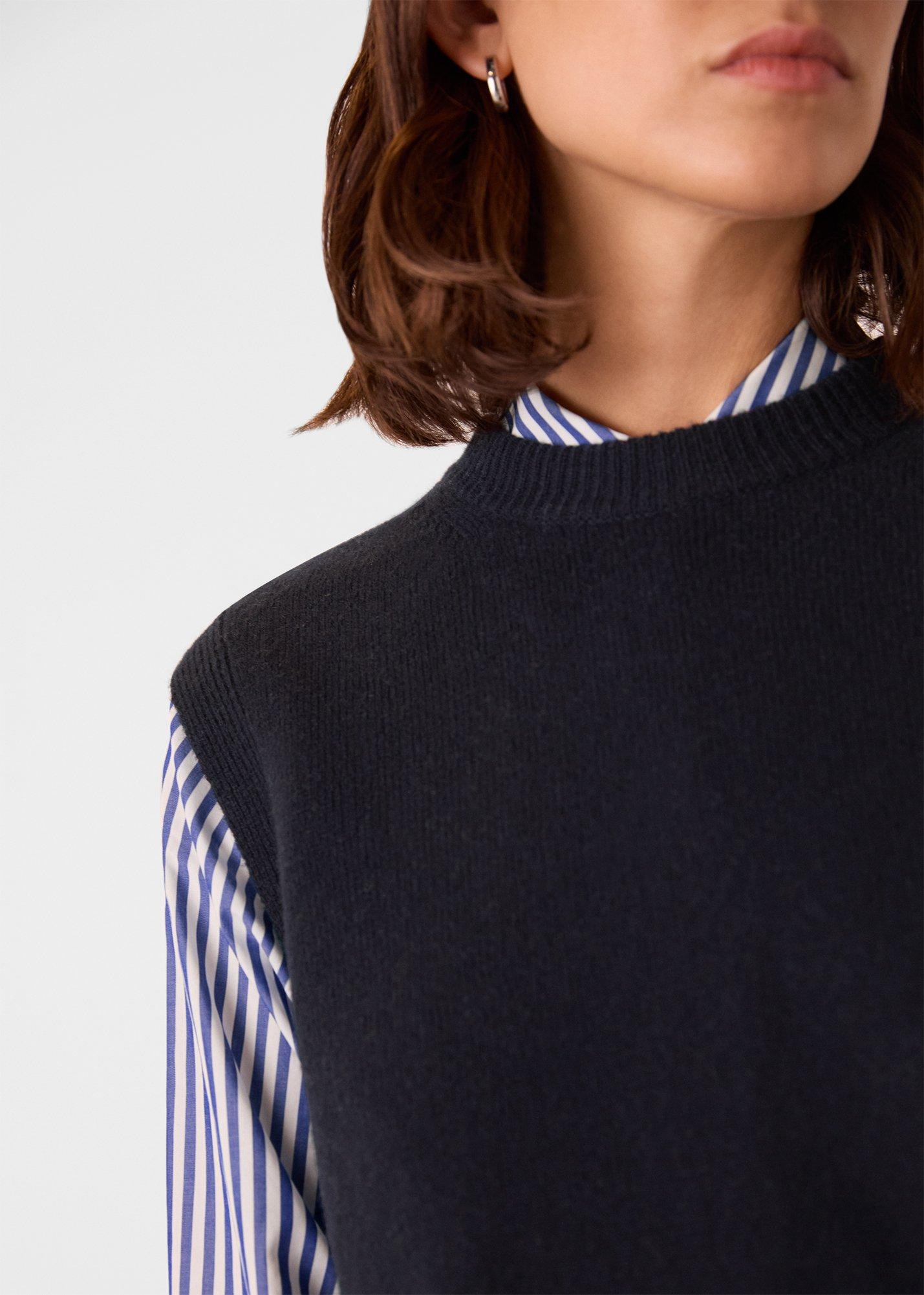 Wool Sleeveless Tank